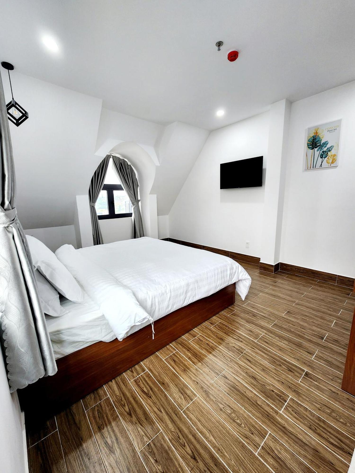 Happy Bun Hotel Da Lat Exterior photo